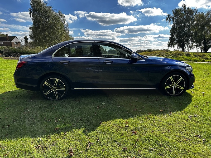 Mercedes-Benz 1.5 C200 MHEV EQ Boost Sport Saloon 4dr Petrol G-Tronic+ Euro 6 (s/s) (198 ps)