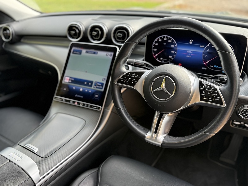 Mercedes-Benz 1.5 C200h MHEV Sport Saloon 4dr Petrol Hybrid G-Tronic+ Euro 6 (s/s) (224 ps)