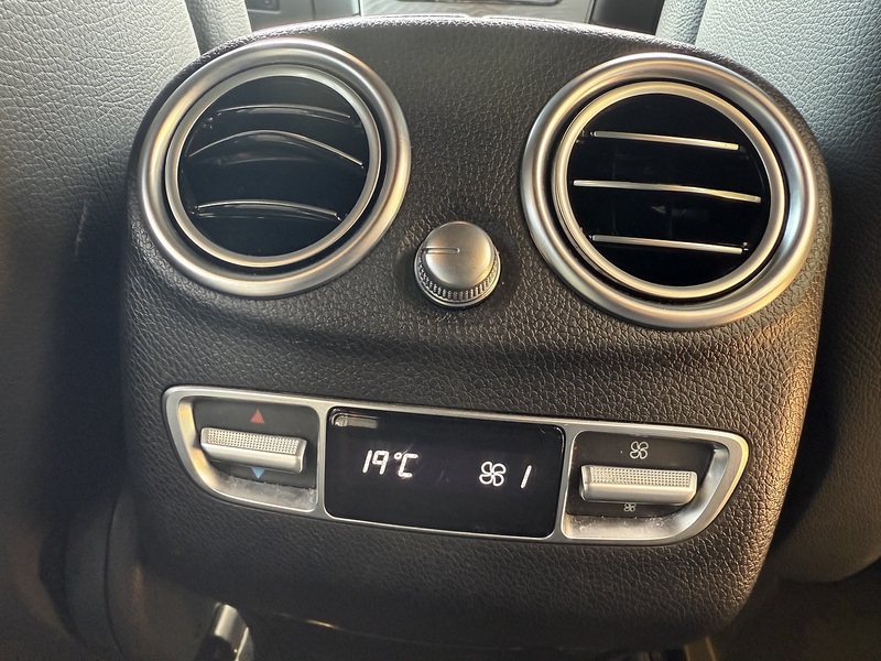 Mercedes-Benz 2.0 GLC300h MHEV AMG Line (Premium) SUV 5dr Petrol Hybrid G-Tronic+ 4MATIC Euro 6 (s/s) (272 ps)