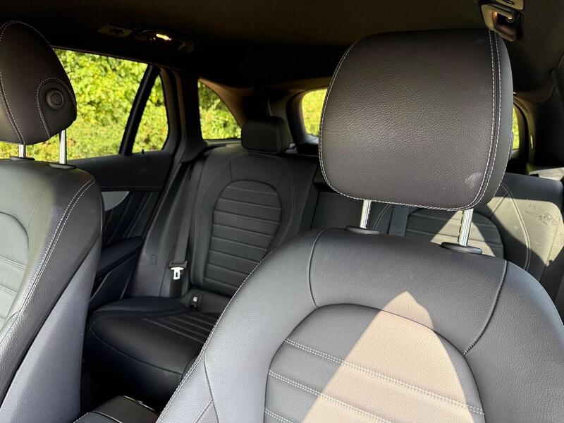 Mercedes-Benz 2.0 GLC300h MHEV AMG Line (Premium) SUV 5dr Petrol Hybrid G-Tronic+ 4MATIC Euro 6 (s/s) (272 ps)