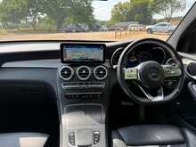 Mercedes-Benz GLC 2.0 GLC300h MHEV AMG Line (Premium) G-Tronic+ 4MATIC Euro 6 (s/s) 5dr 