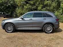 Mercedes-Benz GLC 2.0 GLC300h MHEV AMG Line (Premium) G-Tronic+ 4MATIC Euro 6 (s/s) 5dr 