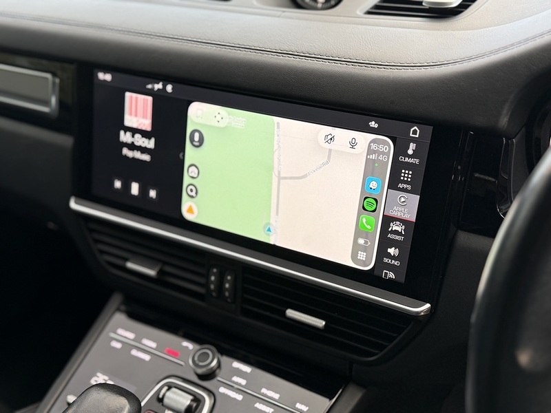 Porsche 4.0T V8 Turbo Coupe 5dr Petrol TiptronicS 4WD Euro 6 (s/s) (550 ps)