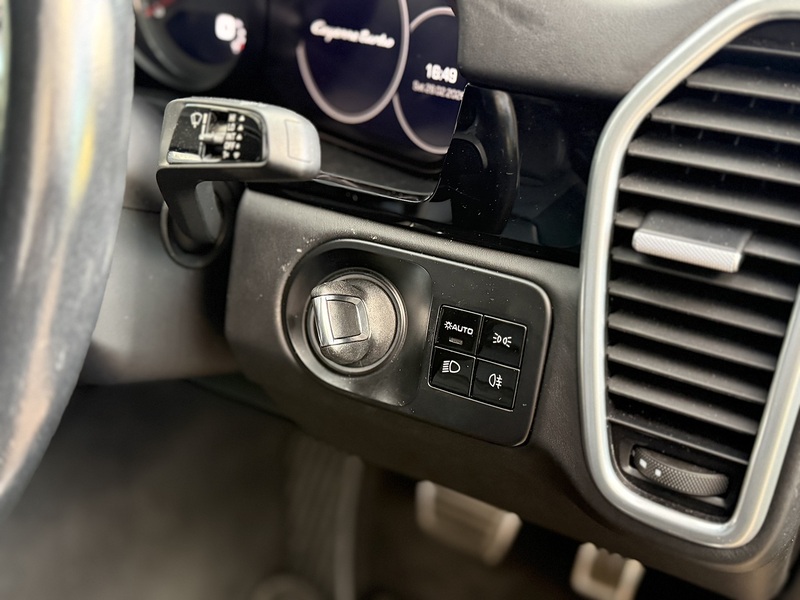 Porsche 4.0T V8 Turbo Coupe 5dr Petrol TiptronicS 4WD Euro 6 (s/s) (550 ps)