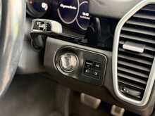 Porsche Cayenne T V8 Turbo 