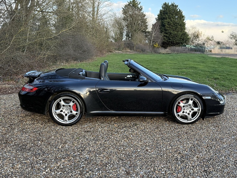 Porsche 3.8 997 Carrera S Cabriolet 2dr Petrol Tiptronic S (280 g/km, 350 bhp)