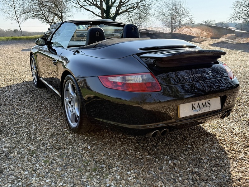 Porsche 3.8 997 Carrera S Cabriolet 2dr Petrol Tiptronic S (280 g/km, 350 bhp)