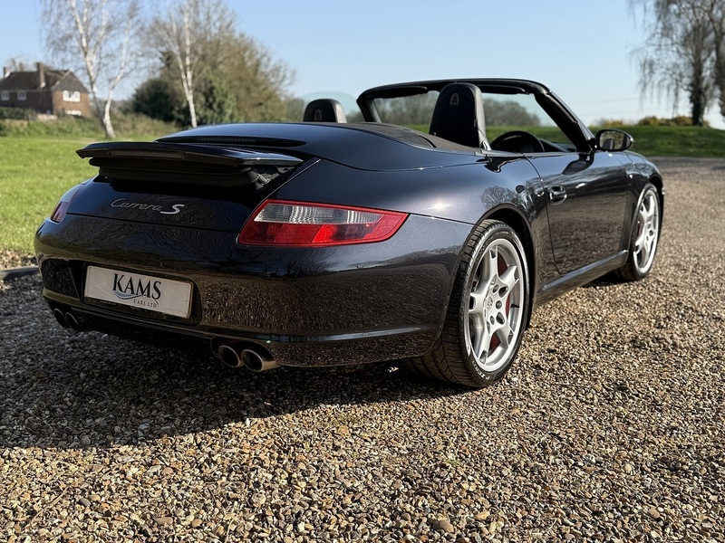 Porsche 3.8 997 Carrera S Cabriolet 2dr Petrol Tiptronic S (280 g/km, 350 bhp)