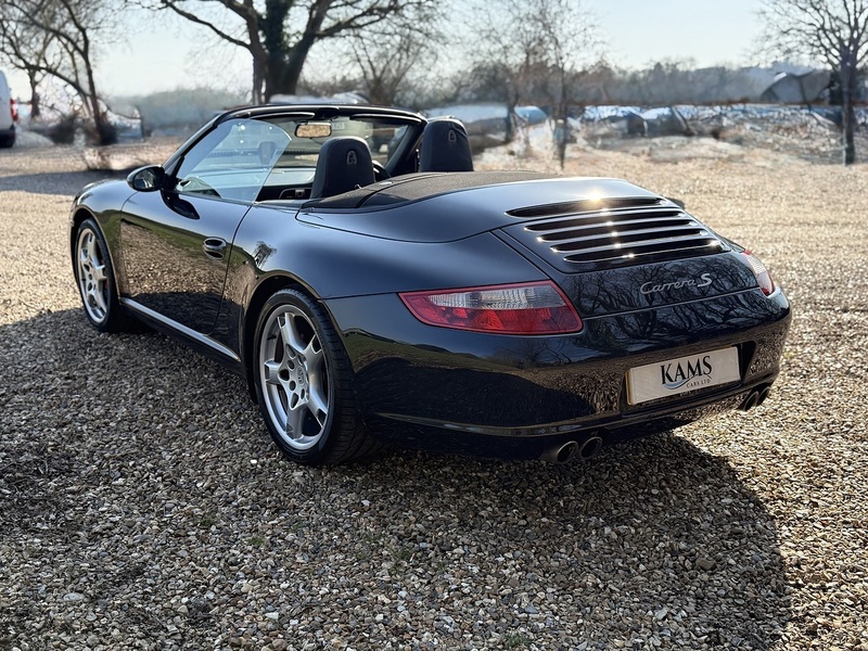 Porsche 3.8 997 Carrera S Cabriolet 2dr Petrol Tiptronic S (280 g/km, 350 bhp)