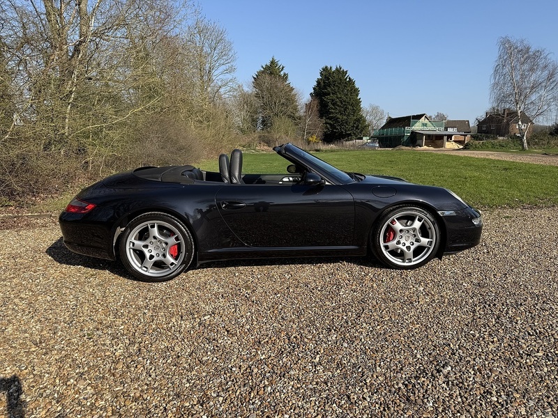 Porsche 3.8 997 Carrera S Cabriolet 2dr Petrol Tiptronic S (280 g/km, 350 bhp)