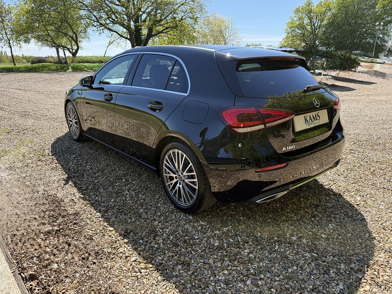 Mercedes-Benz 1.3 A180 Sport Edition (Executive) Hatchback 5dr Petrol 7G-DCT Euro 6 (s/s) (136 ps)