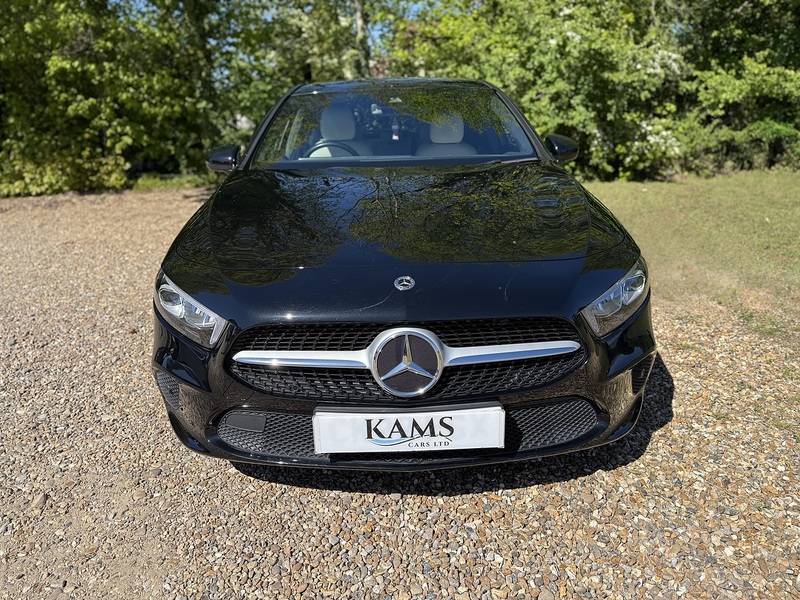 Mercedes-Benz 1.3 A180 Sport Edition (Executive) Hatchback 5dr Petrol 7G-DCT Euro 6 (s/s) (136 ps)