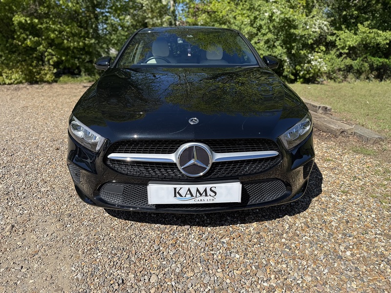 Mercedes-Benz 1.3 A180 Sport Edition (Executive) Hatchback 5dr Petrol 7G-DCT Euro 6 (s/s) (136 ps)
