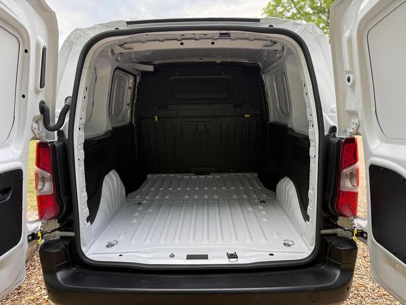 Citroen 1.5 BlueHDi 1000 Enterprise Plus M Panel Van 5dr Diesel Manual SWB Euro 6 (s/s) (100 ps)