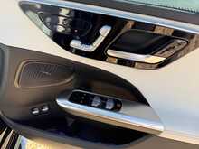 Mercedes-Benz C Class 2.0 C300e 25.4kWh AMG Line (Premium) Saloon 4dr Petrol Plug-in Hybrid G-Tronic+ Euro 6 (s/s) (313 