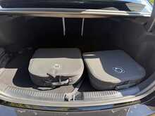 Mercedes-Benz C Class 2.0 C300e 25.4kWh AMG Line (Premium) Saloon 4dr Petrol Plug-in Hybrid G-Tronic+ Euro 6 (s/s) (313 