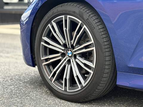 BMW 3 Series 318i M Sport - U477