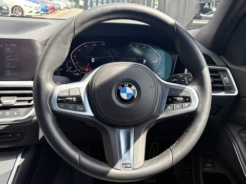 BMW 3 Series 318i M Sport - U477