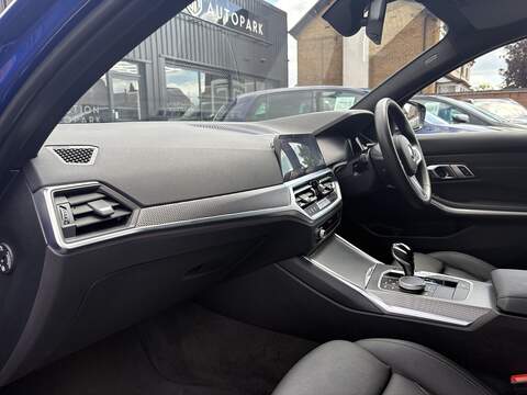 BMW 3 Series 318i M Sport - U477