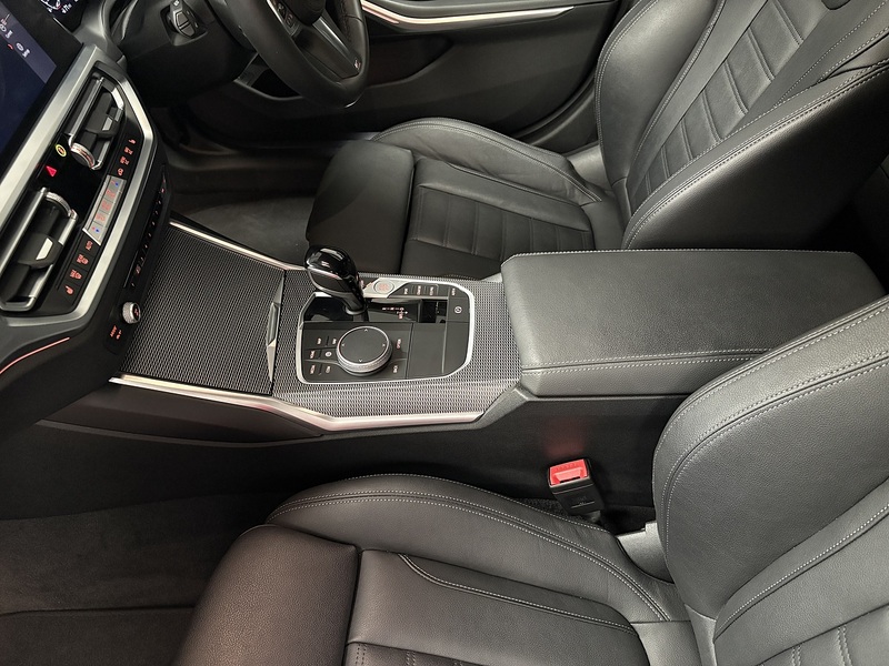 BMW 3 Series 318i M Sport - U477