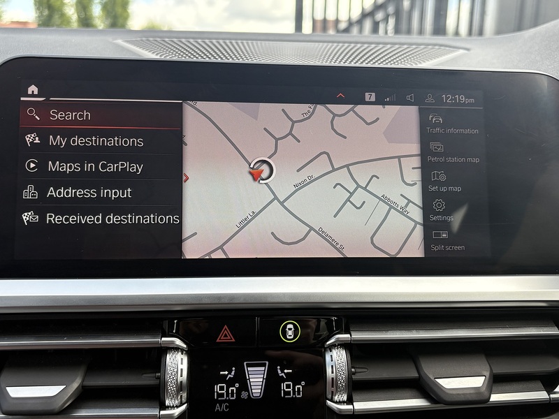 BMW 3 Series 318i M Sport - U477