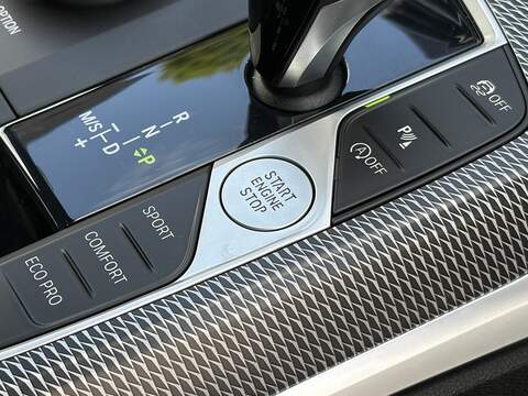 BMW 3 Series 318i M Sport - U477