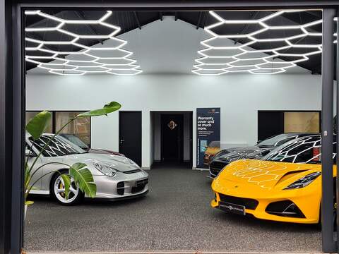 BMW 3 Series 318i M Sport - U477