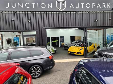 BMW 3 Series 318i M Sport - U477