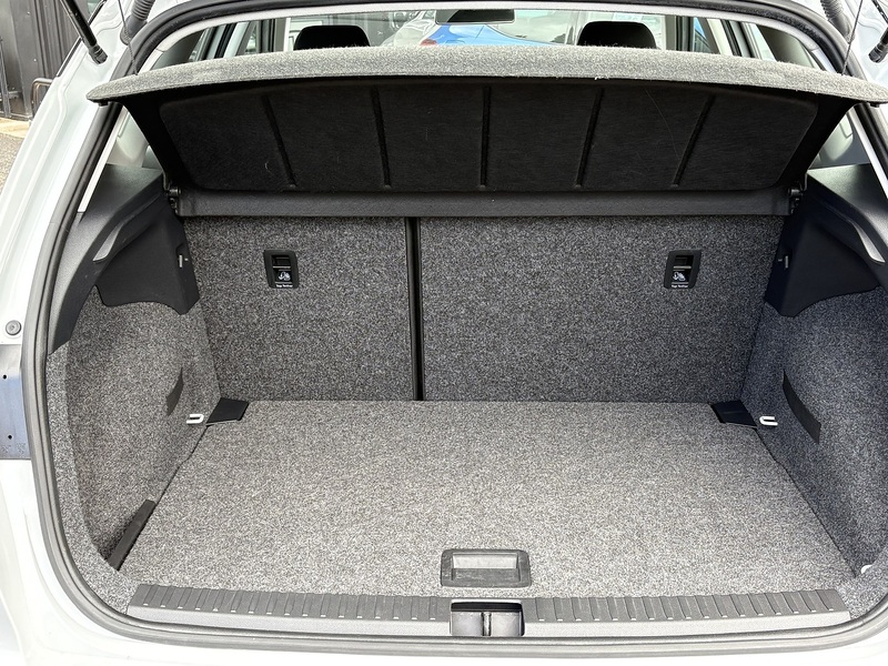 SEAT Arona TSI SE Technology - U480