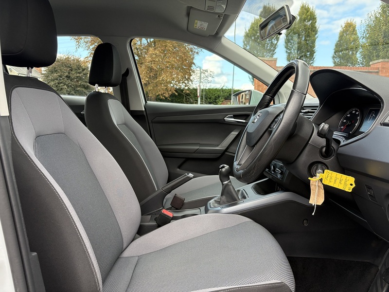 SEAT Arona TSI SE Technology - U480