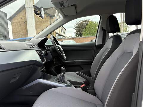 SEAT Arona TSI SE Technology - U480