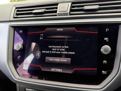 SEAT Arona TSI SE Technology - U480