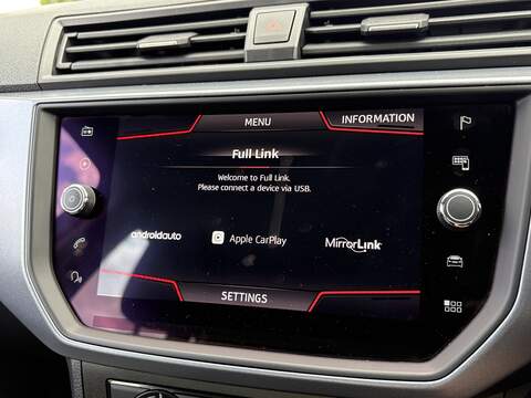 SEAT Arona TSI SE Technology - U480