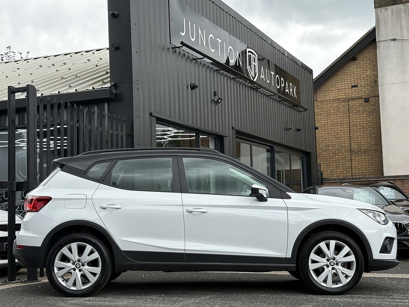 SEAT Arona TSI SE Technology - U480