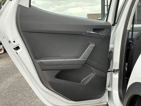 SEAT Arona TSI SE Technology - U480