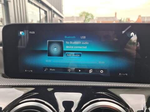 Mercedes-Benz CLA CLA200 AMG Line - U485