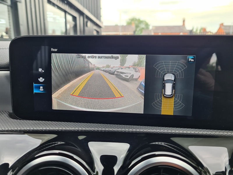 Mercedes-Benz CLA CLA200 AMG Line - U485