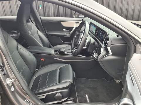 Mercedes-Benz CLA CLA200 AMG Line - U485