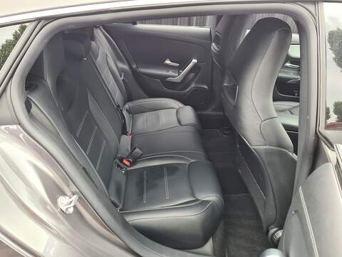 Mercedes-Benz CLA CLA200 AMG Line - U485