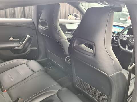 Mercedes-Benz CLA CLA200 AMG Line - U485