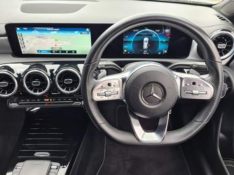 Mercedes-Benz CLA CLA200 AMG Line - U485