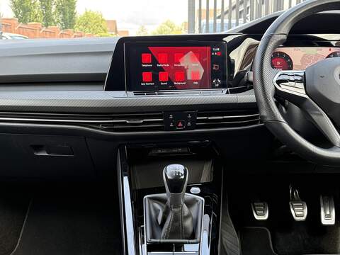 Volkswagen Golf TSI R-Line - U519