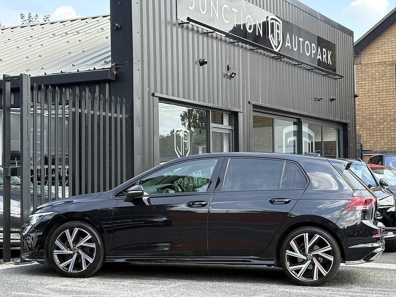 Volkswagen Golf TSI R-Line - U519