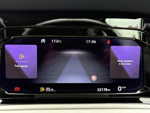 Volkswagen Golf TSI Life - U548