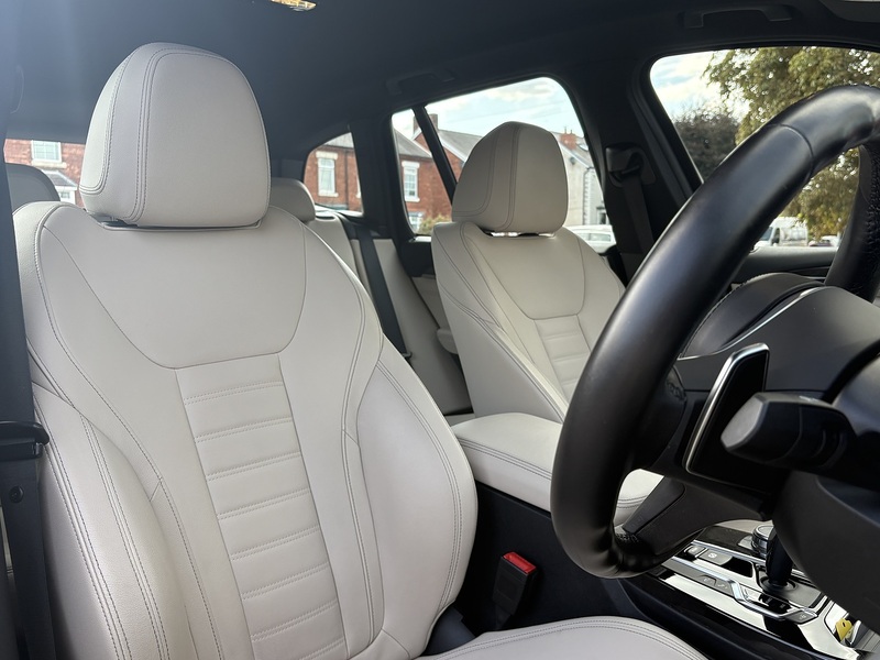 BMW X3 20d M Sport - U549