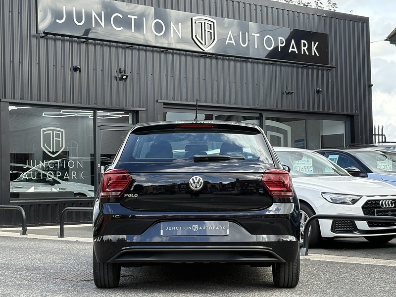 Volkswagen Polo TSI SE - U553