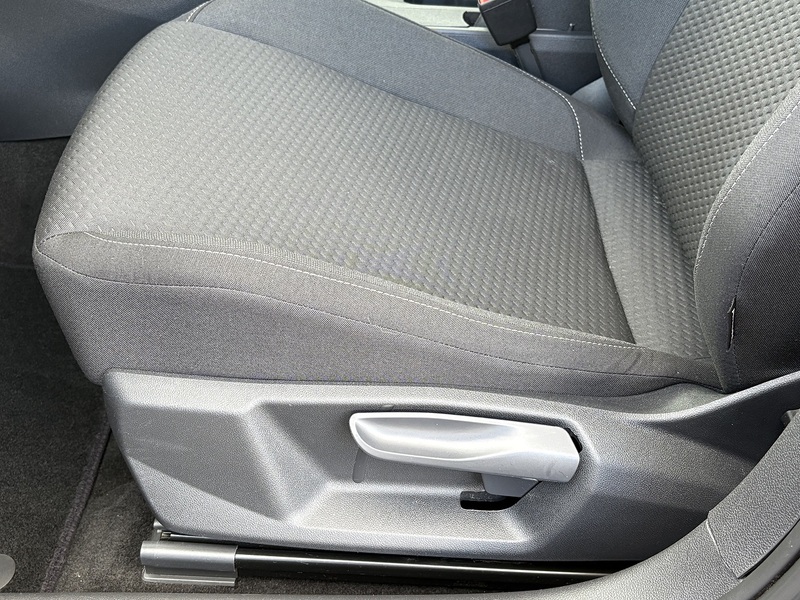 Volkswagen Polo TSI SE - U553