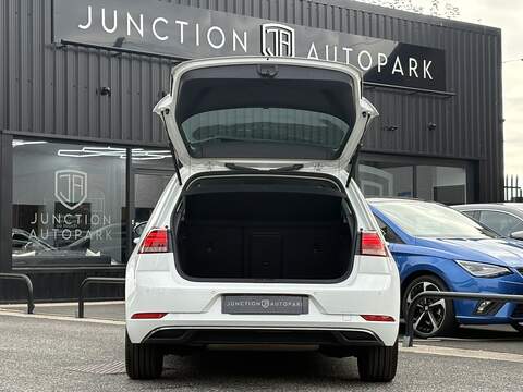 Volkswagen Golf TSI Match Edition - U559