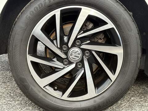 Volkswagen Golf TSI Match Edition - U559