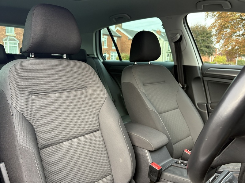 Volkswagen Golf TSI Match Edition - U559